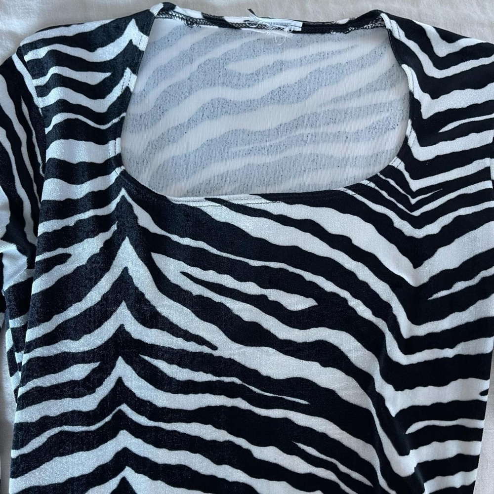 VINTAGE 90s Y2K Velvet Zebra Top